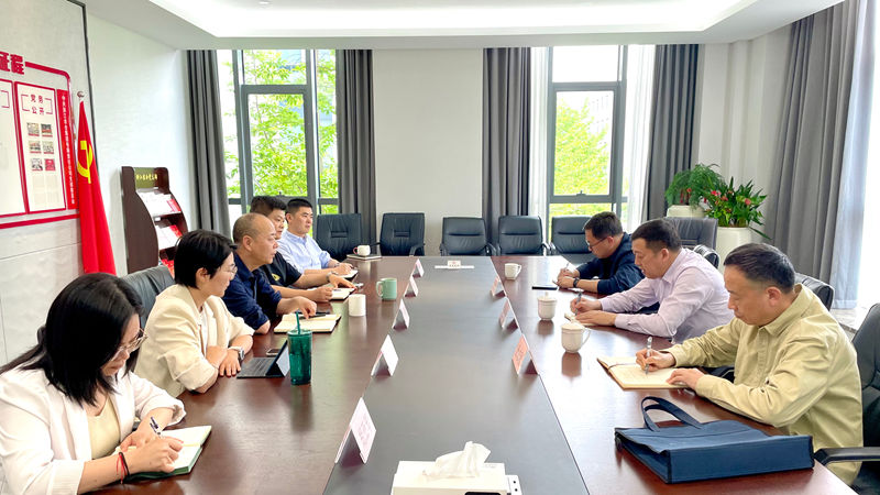 杭州市發改委黨組成員、二級巡視員馬佩龍到浙江農合調研